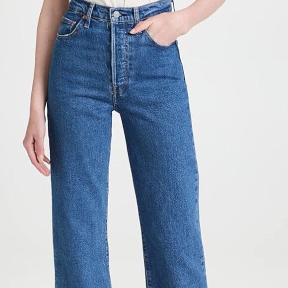 Levi's Denim - Levi’s Ribcage Straight Jeans - Medium Indigo - size 28